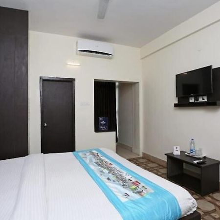 Hotel Stellar Bhubaneswar Zewnętrze zdjęcie