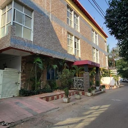 Hotel Stellar Bhubaneswar Zewnętrze zdjęcie
